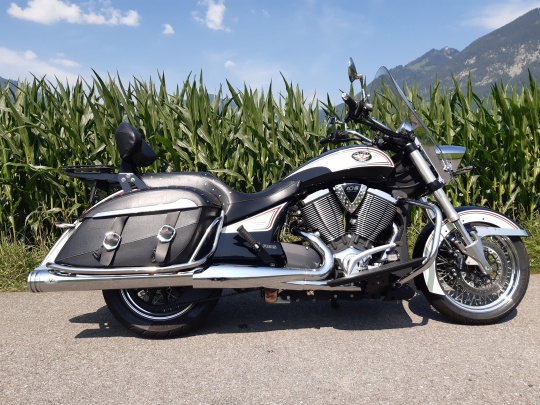 VICTORY Cross Roads CL